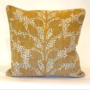 VILLA BY CLASSIC CONCEPTS Pillow Cover 22 x 22 NWOT